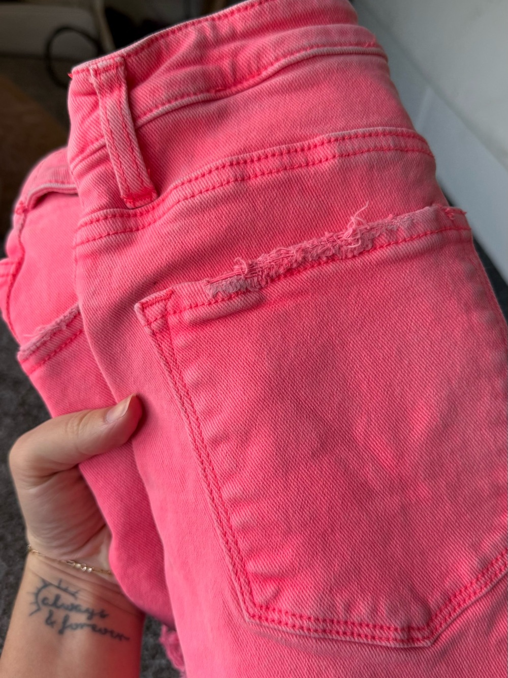 Risen Jeans Bright Neon Pink Frayed-Hem Denim Shorts - Picture 4 of 4